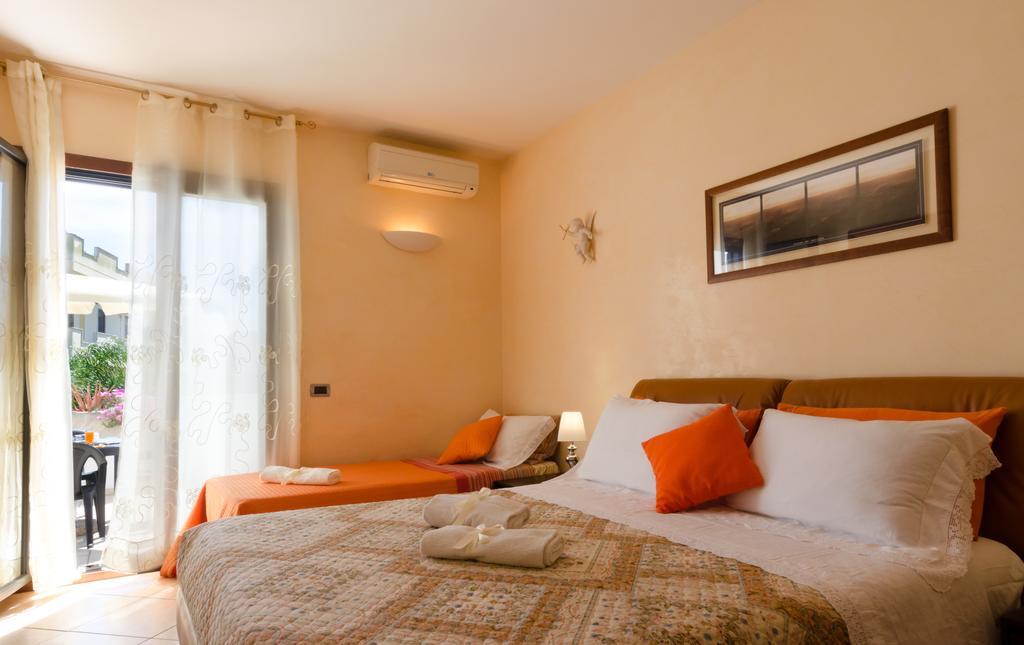 B&B L'Antica Rimessa レッチェ エクステリア 写真