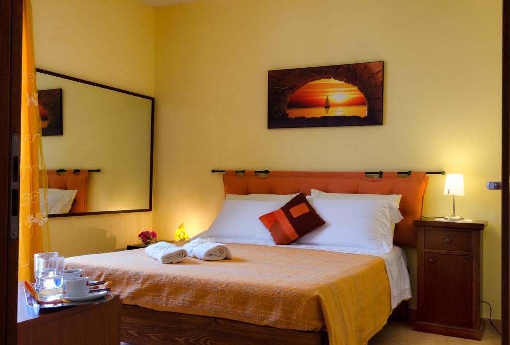B&B L'Antica Rimessa レッチェ エクステリア 写真