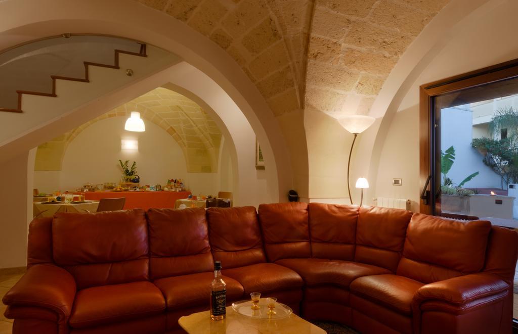 B&B L'Antica Rimessa レッチェ エクステリア 写真