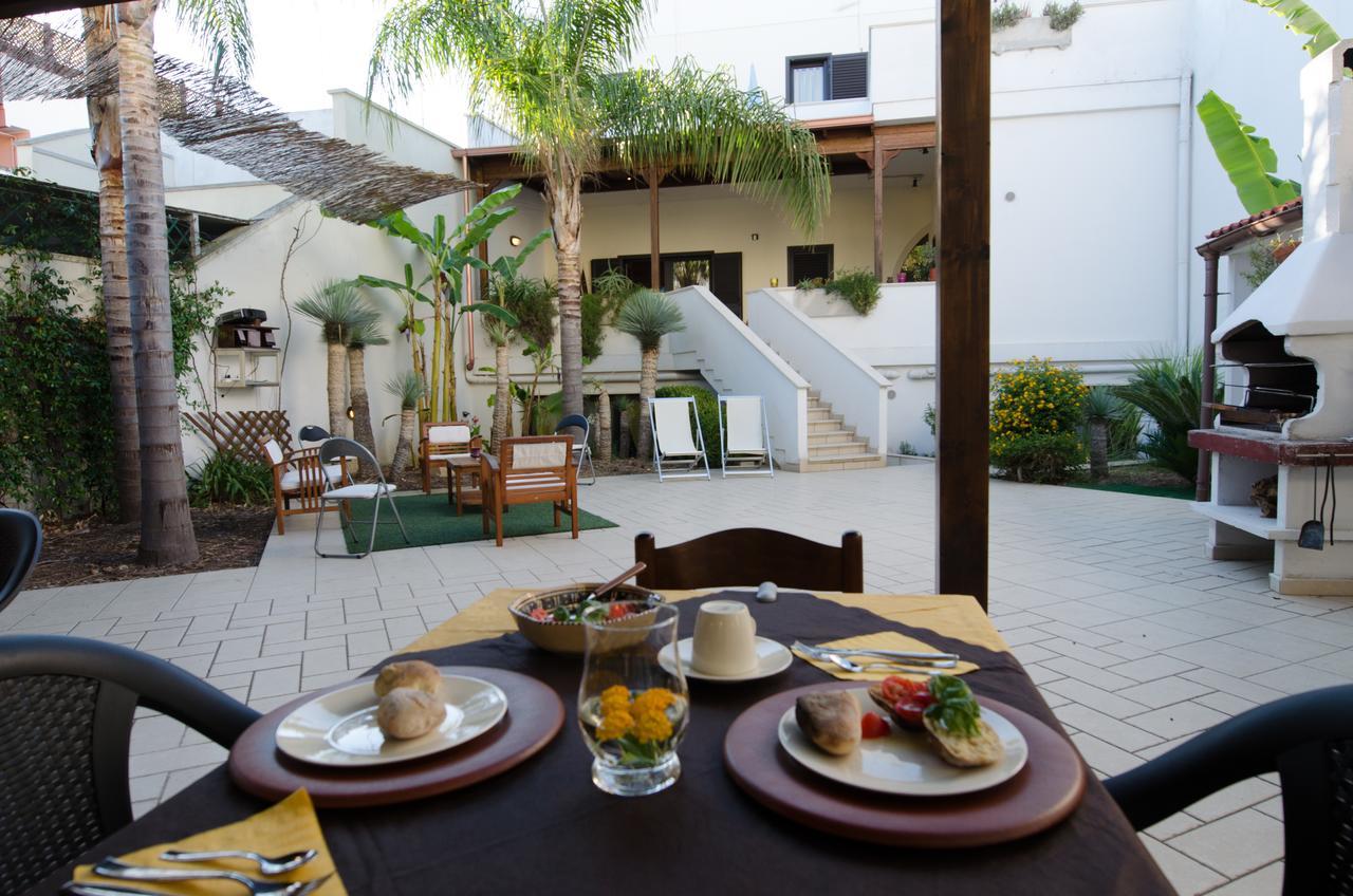 B&B L'Antica Rimessa レッチェ エクステリア 写真